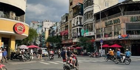 Nhà phố: Cho thuê nhà GÓC 2MT số 195-197 đường Phạm Ngũ Lão, Phường Phạm Ngũ Lã