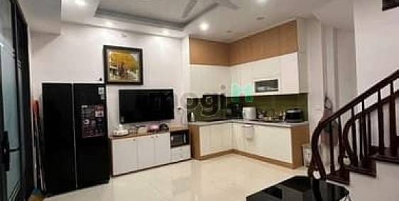 Nhà riêng: Cho thuê nhà nguyên căn số 26I ngõ 209 Đội Cấn, Ngọc Hà, Hà Nội