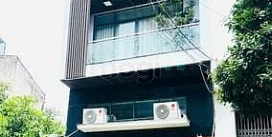 Nhà riêng: Cho thuê nhà 243C Tô Hiến Thành, Phường 13, Quận 10.