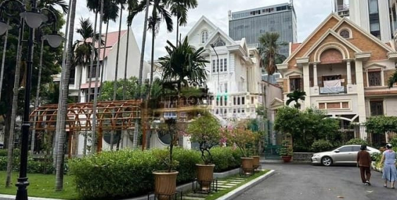 Biệt thự: Cho thuê Biệt thự 7.5x20 đường Hoàng Văn Thụ, Phường 2, Quận Tân Bình