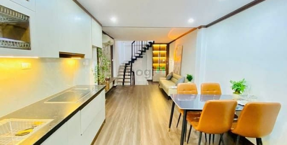 Nhà riêng: Cho thuê nhà ngõ 294 phố Kim Mã , Ba Đình  Nhà 4 tầng x 50m,