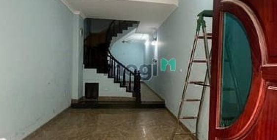 Nhà riêng: Chính chủ cho thuê nhà nguyên căn phố Duy Tân, Cầu Giấy 60m², 5tầng,5