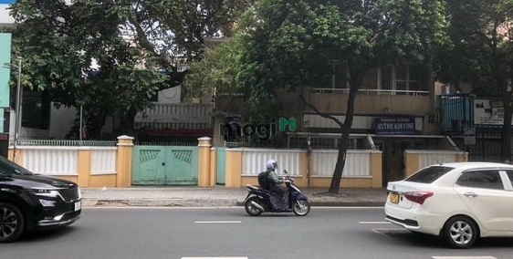 Biệt thự: 𝐌Ặ𝐓 𝐓𝐈Ề𝐍 𝐐𝐔Ậ𝐍 10 𝐁𝐈Ệ𝐓 𝐓𝐇Ự 26x20