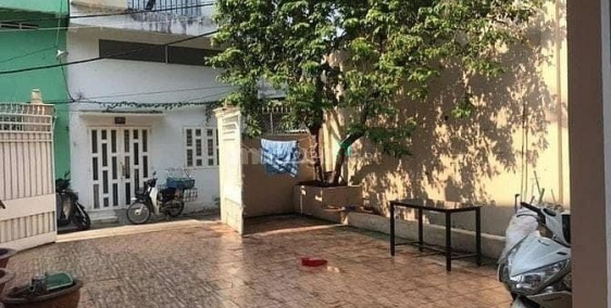 Nhà riêng: Cho thuê nhà 2 tầng DT 8x27, hẻm 4m, 120/16 Lũy Bán Bích, gía 25 tr