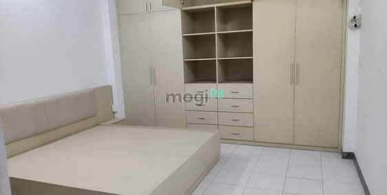 Nhà phố: Nhà cho thuê: MT Dương Tử Giang Q5, (4x23m 4L ST 8pn), 50Tr