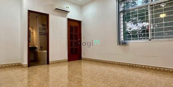 Biệt thự: Cho thuê Biệt thự Mỹ Kim, 200m2, 3 lầu, đối diện công viên Hồ bán nguy