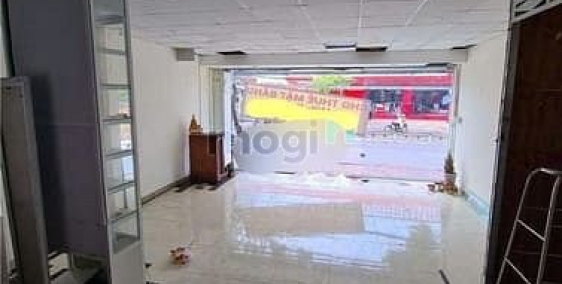 Nhà phố: Nhà cho thuê 6X20 3 lầu mặt tiền Bà Hom, Phường 14, Quận 6