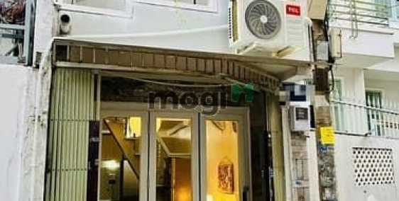 Nhà riêng: Cho thuê nhà mới đẹp full nội thất. Nguyễn Trãi, Quận 1 - Gía chỉ 12 