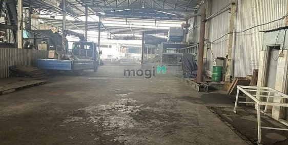 Nhà phố: Mặt bằng kinh doanh cho thuê 900m2 đường Lê Trọng Tấn, Sơn Kỳ, Tân Phú