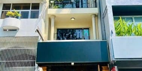 Nhà riêng: Cho thuê mặt bằng kinh doanh Quận 10 - đường Tô Hiến Thành