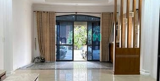 Nhà riêng: Nhà Nguyễn Đình Chính 4.8x16m Trệt.3L Trống suốt.4wc.Tốt Vp.Ở KD Onli