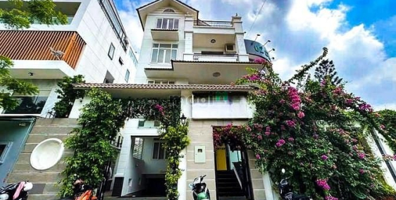 Nhà riêng: Cho thuê biệt thự 271/12A Nguyễn Trọng Tuyển, Phường 10, PN