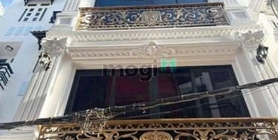 Nhà phố: Hot! Cho thuê gấp nhà mặt tiền kinh doanh Hai Bà Trưng, Q3