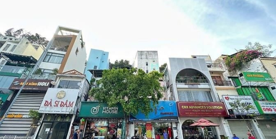 Nhà phố: Cho thuê nhà nguyên căn mt phạm viết chánh