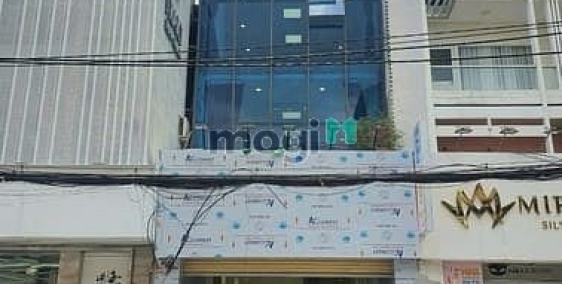 Nhà phố: cho thuê nhà ốp kính khu Phan Xích Long nối dài