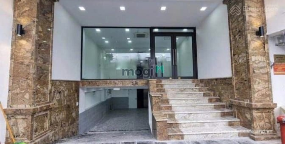 Nhà phố: Cho thuê nhà Nguyên Hồng  – Láng Hạ Đống Đa