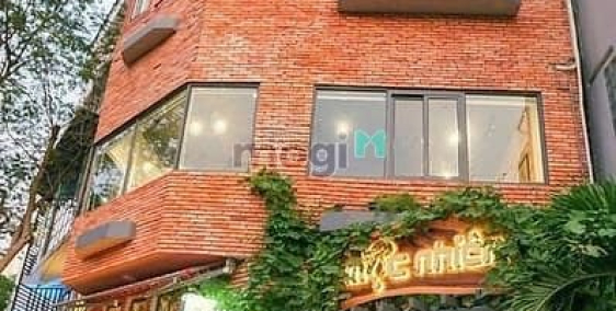 Nhà phố: Cho Thuê Nhà Nguyên Căn Trường Sa – Căn Góc 2 Mặt Tiền, Trống Suốt