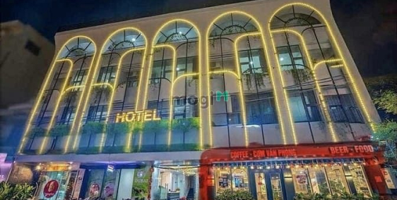 Nhà phố: Cho thuê mặt bằng Hot ngang 8m ngay Đặng Dung, Phường Tân Định, Q1