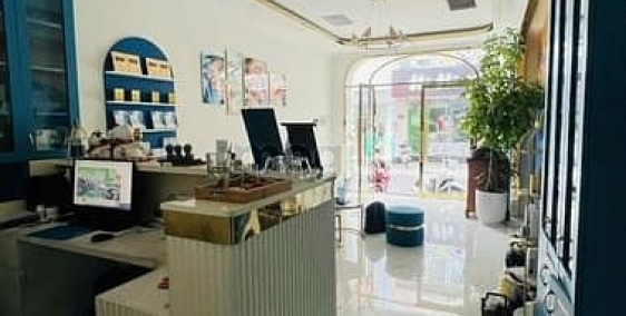 Nhà phố: Cho thuê nhà mặt tiền suốt khu ngân hàng Phan Đăng Lưu, Phú Nhuận