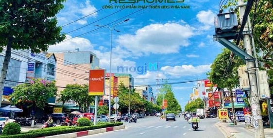 Nhà phố: Cho THUÊ nhà nguyên căn 1T2L 500m2 đường Đồng Khởi, BH