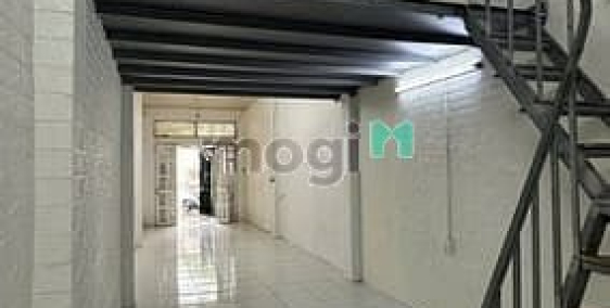 Nhà phố: Cho thuê 01 căn nhà riêng rộng đẹp tại Phường Nghĩa Đô. Hà Nội