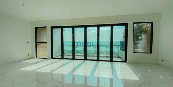 Căn hộ chung cư: Căn hộ Feliz En Vista 4PN - Diện tích 239m2 - NT cơ bản - Giá 8