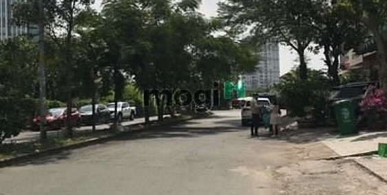 Nhà phố: Cho thuê (toà Văn Phòng)  Hầm + 3 lầu. mặt tiền Nguyễn Quý Đức 5x20m