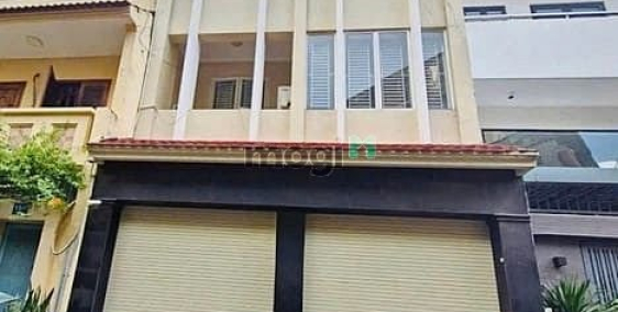 Nhà phố: SIÊU PHẨM TRỐNG SUỐT Thành Thái, Phường 12, Quận 10.