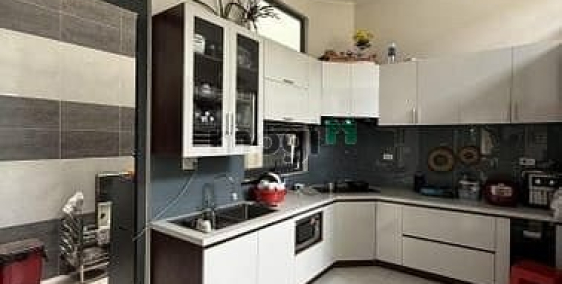 Nhà phố: Cho thuê nguyên căn Mặt Tiền Cửu Long, P15, Q10 CXBH.