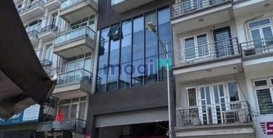 Nhà phố: Cho thuê nhà mặt tiền đường Hồ Xuân Hương, Phường 6, Quận 3