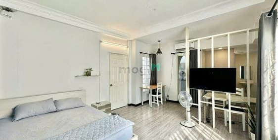 Căn hộ chung cư: Cho Thuê Căn Hộ Tách Bếp Ban Công Máy Giặt Riêng, Công Trường M