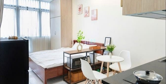 Căn hộ chung cư: Căn hộ Studio cửa sổ lớn thoáng mát nội thất cao cấp gần chợ Tâ