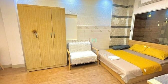 Căn hộ chung cư: Căn hộ studio rộng hơn 25m2 giếng trời thoáng gần Cầu Ông Lãnh 