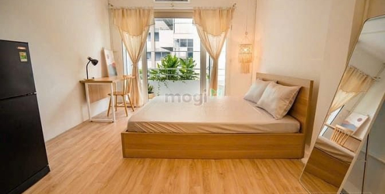 Căn hộ chung cư: CĂN HỘ TẠI Q1 FULL NỘI THẤT Studio Ban công, máy giặt riêng 