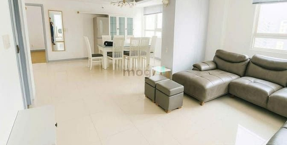 Căn hộ chung cư: Căn hộ 110m2, 3p ngủ, 2wc, C/c Bàu Cát, Hồng Lac, p10, TB, 10tr