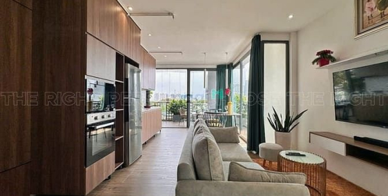 Căn hộ chung cư: Penthouse 2PN 1WC sân vườn riêng bồn tắm máy giặt sấy riêng vie