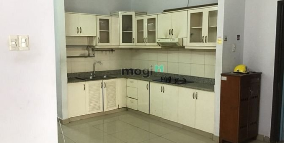 Căn hộ chung cư: Cho thuê căn hộ Sacomreal 584, DT 106m2, 3PN, NT cơ bản, giá 10