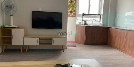 Căn hộ chung cư: Cho thuê 2PN1WC 6tr Full Nt căn góc