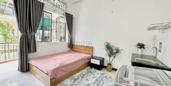 Căn hộ chung cư:  CH Mini BAN CÔNG_MÁY GIẶT RIÊNG_GIÁ TỐT_Ngã Tư Hàng Xanh 