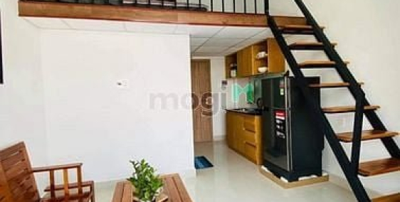 Nhà hàng - Khách sạn:  Căn Hộ Full NỘI THẤT CỬA SỔ ĐÓN NẮNG Trên Đường Âu Cơ  Q