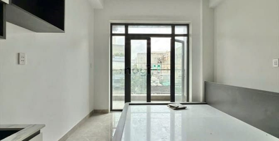 Nhà hàng - Khách sạn: CHDV full nội thất siêu xịn ở Khuông Việt - gần Đầm Sen và