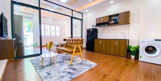 Nhà hàng - Khách sạn: Căn hộ 1pn 50m2 full nt CMT8 Q10