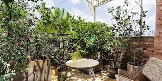 Nhà hàng - Khách sạn: Căn hộ 60m2 sân vườn full nội thất 1pn riêng Thạch Thị Tha