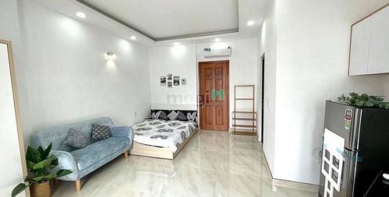 Nhà hàng - Khách sạn: CĂN HỘ DỊCH VỤ 1 Phòng Ngủ Ngay Trung Tâm Tân Bình Rộng 35