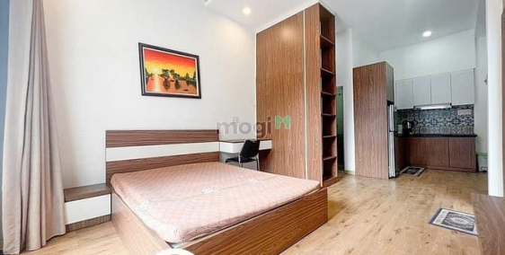 Nhà hàng - Khách sạn: Căn hộ 2 ban công 45m2 Nguyễn Thiện Thuật - Q3