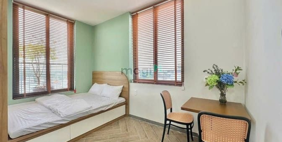 Nhà hàng - Khách sạn: Căn hộ cao cấp Full nội thất mới xây ngay đại học UFM, FPT