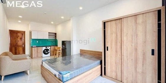 Nhà hàng - Khách sạn: Studio 40m2 ban công riêng ngay Chợ Bà Chiểu