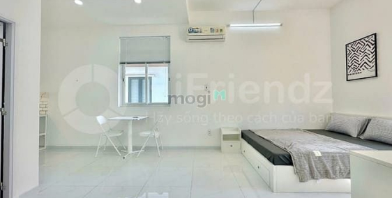 Nhà hàng - Khách sạn:  Cho Thuê Căn Hộ Full Nội Thất Q9, 40m2. Ngay vòng xoay 