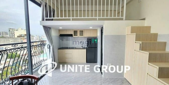 Nhà hàng - Khách sạn: Căn Hộ Dịch Vụ Cao Cấp Full Nội Thất Ban Công Ngay  Trần H