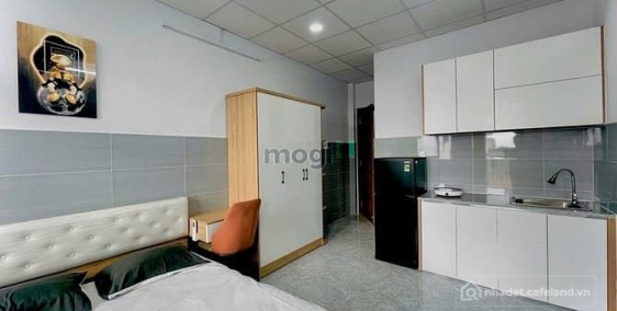 Nhà hàng - Khách sạn: Studio ban công Thang máy gần ĐH Văn Lang VLA Nơ Trang Lon